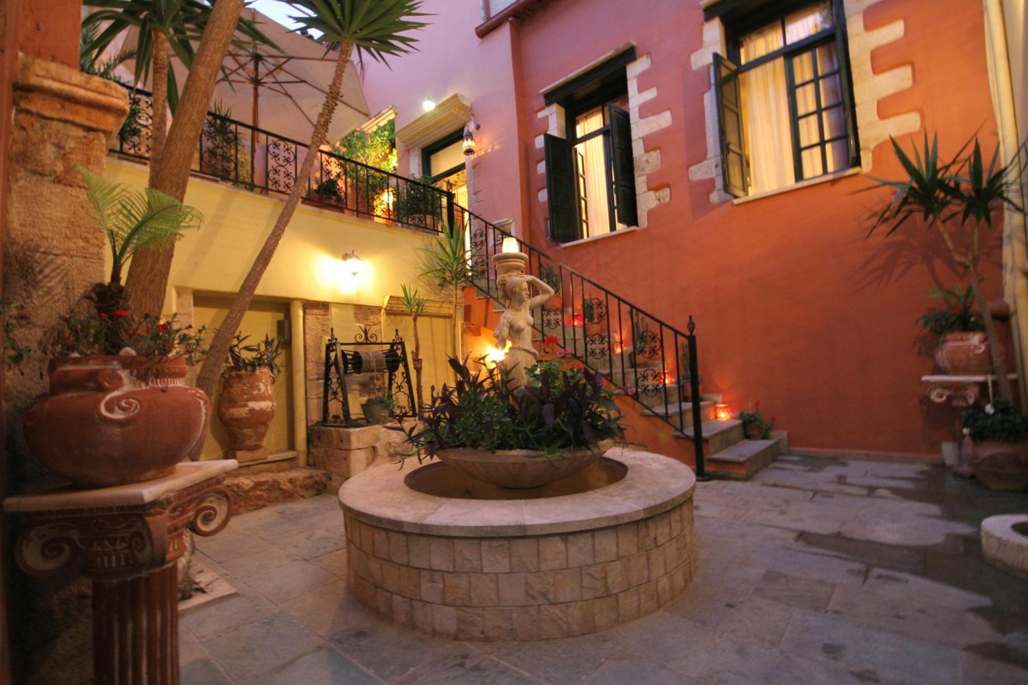 Casa Leone Hotel Chania  ภายนอก รูปภาพ